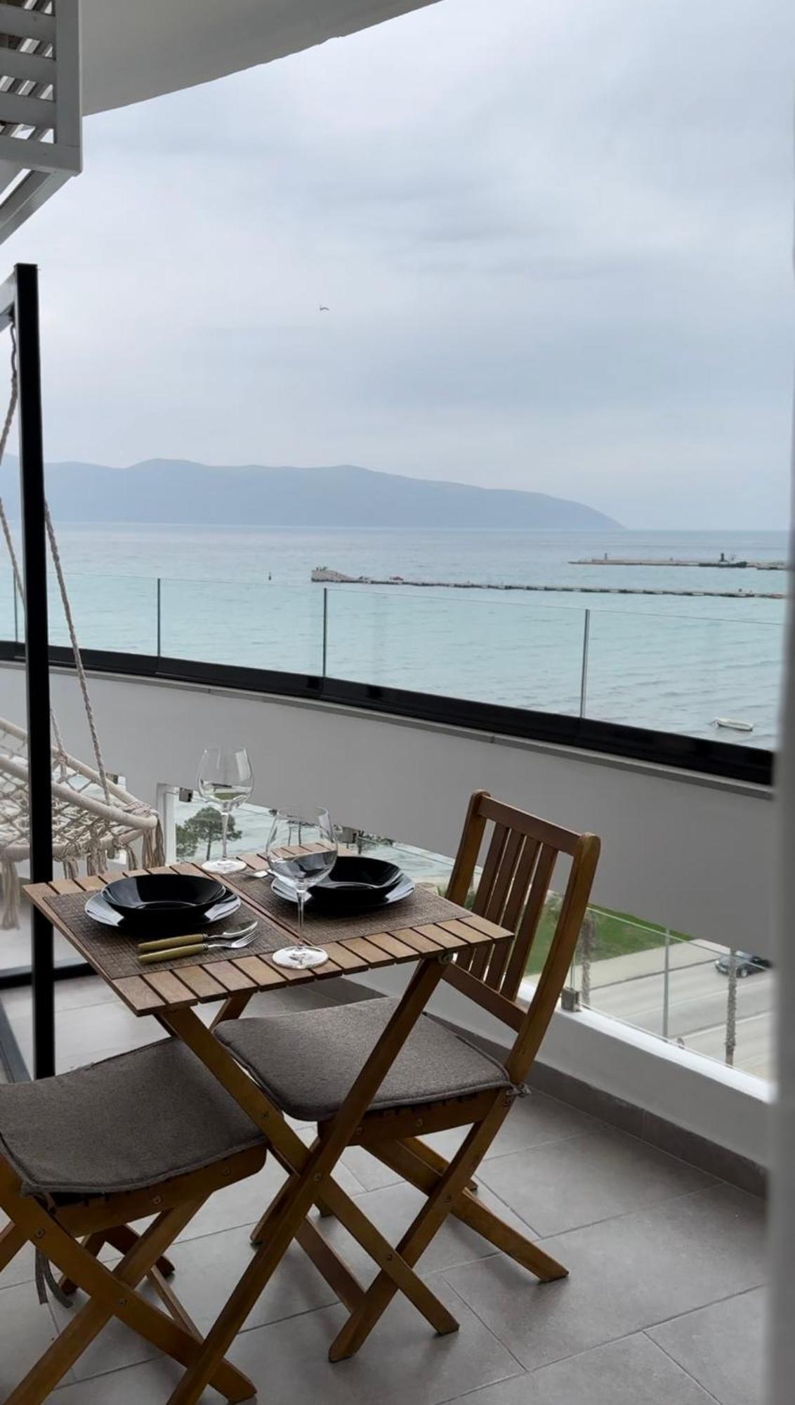 Apartment I N S P I R E By Sea View