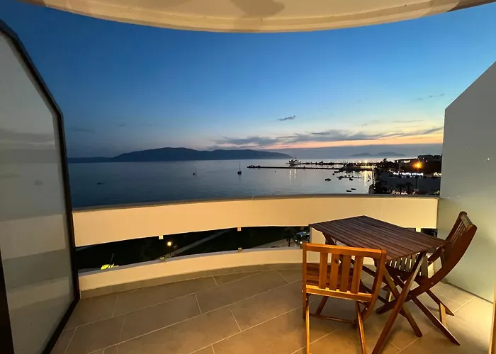 I N S P I R E By Sea View Suites